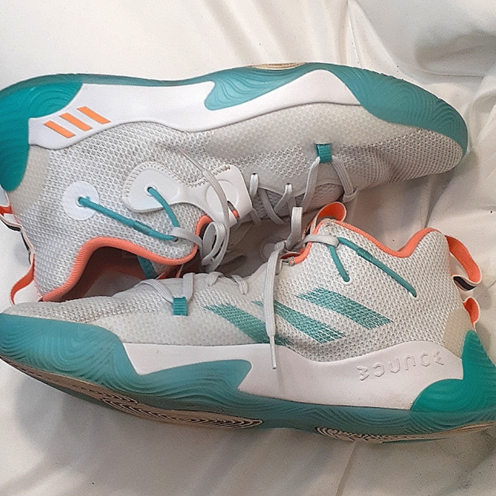 Adidas Harden Stepback 3 Basketball Sneaker. GW 4215.